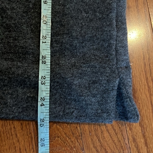 James Perse | Gray Virgin Wool Mockneck Oversized Sweater Small/1 Winter Cozy - Picture 9 of 9